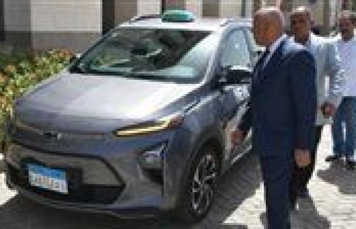 كامل الوزير: هناك خطة لإحلال وتجديد التاكسي والميكروباص ببديل كهرباء