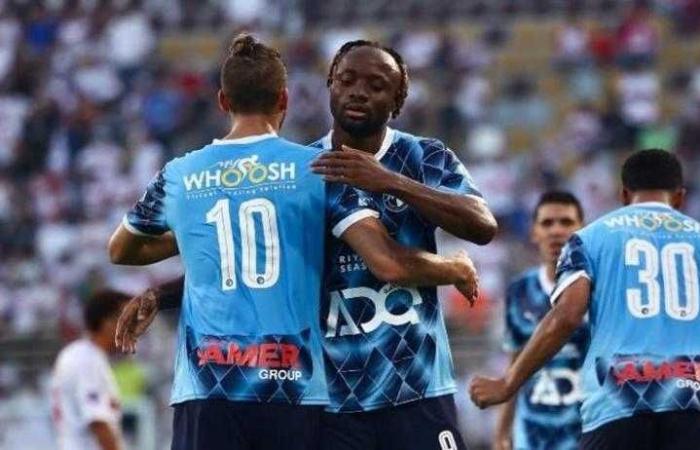 بيراميدز يعلن قائمته لمواجهة صن داونز ويغادر إلى جنوب أفريقيا بطائرة خاصة