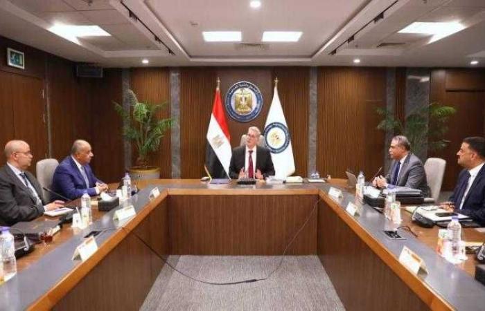 وزير البترول: تصنيع الفوسفات محليًا بدلًا من تصديره خامًا لتعظيم القيمة المضافة
