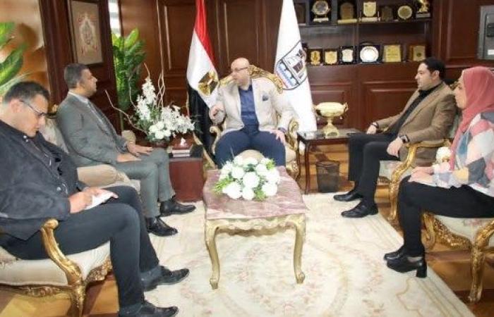 محافظ بني سويف يلتقي وفد المجلس القومي لحقوق الإنسان