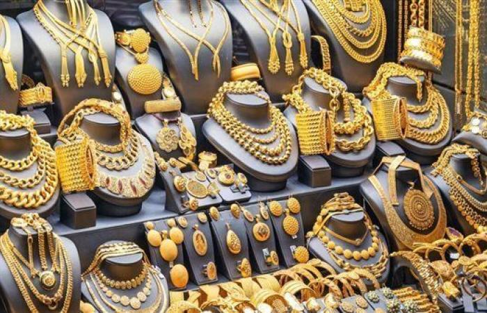 حقيقة بيع أراضي لسداد الديون.. تعاون مهم مع إيطاليا.. وارتفاع جنوني للذهب