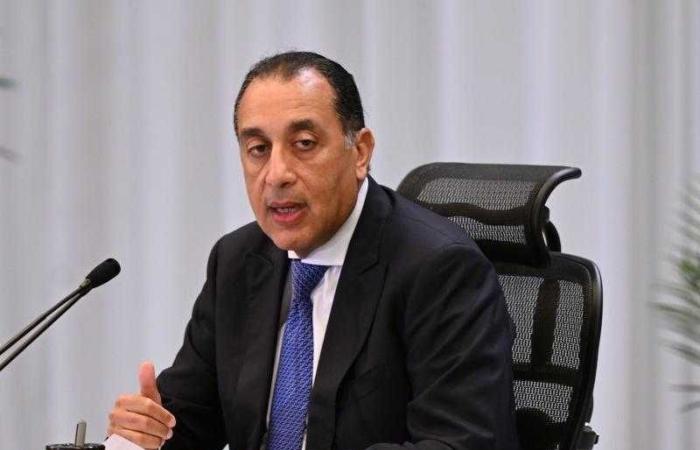 مدبولي يفتتح جولته بمحافظة البحيرة بتفقد مشروعات ”حياة كريمة” والتنمية المتكاملة