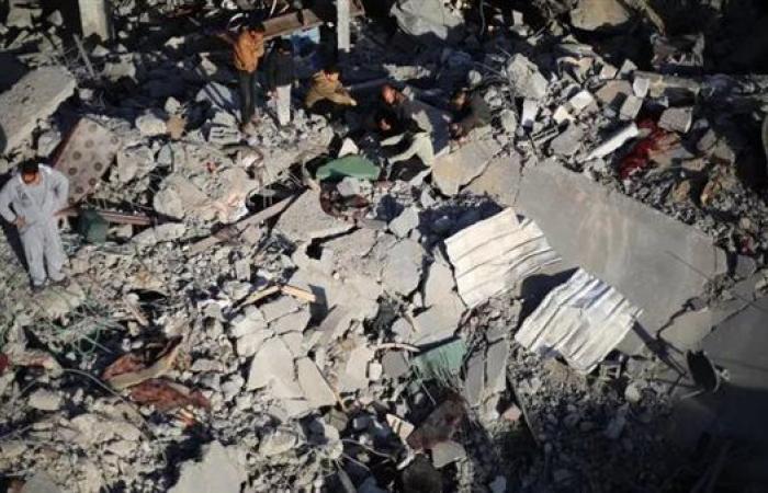 ورهان الشيخ: إسرائيل توسع هجماتها على غزة في ظل انشغال الإعلام بالحرب الإيرانية