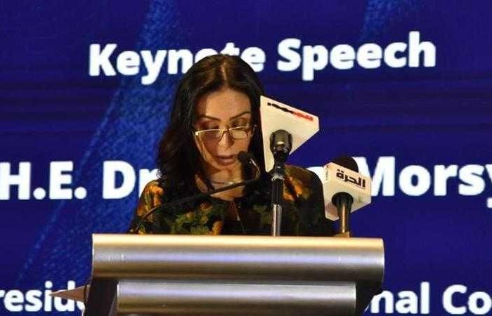 وزيرة التضامن تتلقى تقريرًا عن التدخلات التنموية لدعم سكان المناطق المطورة بديلة العشوائيات
