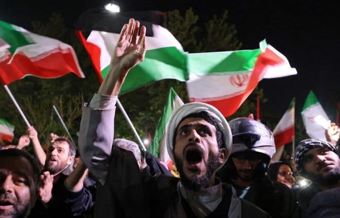 المغرب أولًا .. ومن يرفع "راية إيران" يسقط في امتحان الوطنية