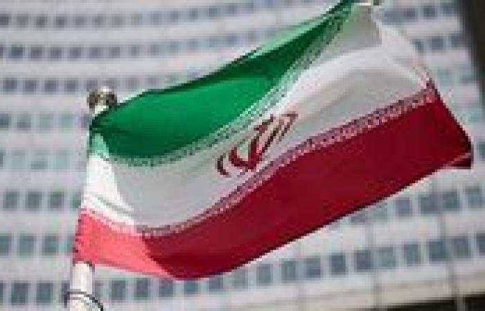 إيران تنفي شراء مقاتلات صينية