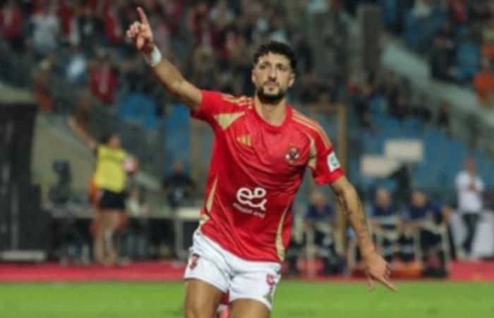 الأهلى يقرر تعديل عقد وسام أبو على وضمه للفئة الأولى المميزة