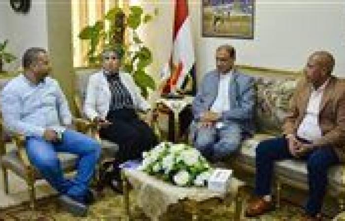 رئيسا جهاز السويس الجديدة والمناطق الحرة يناقشان تطوير المنطقة الحرة للاستثمار بعتاقة