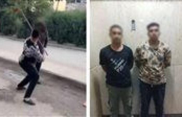 "الداخلية": القبض على طالبين بتهمة التنمر على مشرد في الحوامدية بالجيزة