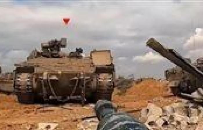 بالبلدي: حماس
      تسلّم
      ردها
      للوسطاء
      على
      مقترح
      وقف
      إطلاق
      النار
      في
      غزة