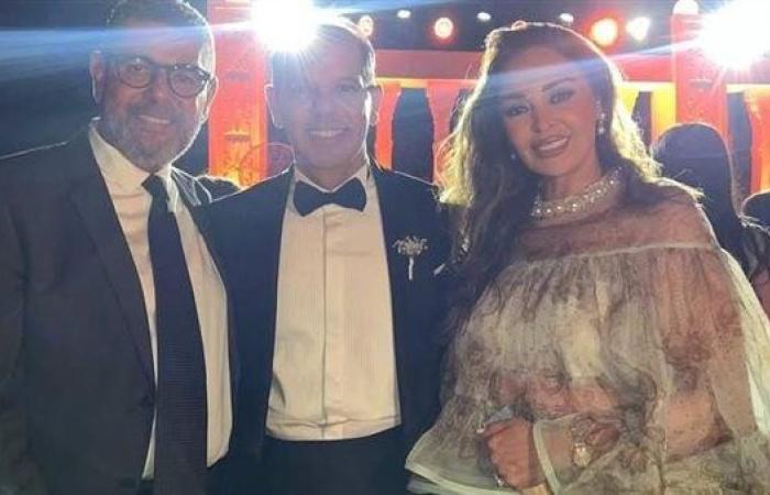 "ربنا يسعدهم".. داليا البحيري تهنئ رامي إمام بعد حفل زفاف نجله (صورة)