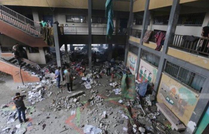 10 شهداء وعدة إصابات جراء قصف الاحتلال مدرسة تؤوي نازحين في جباليا النزلة