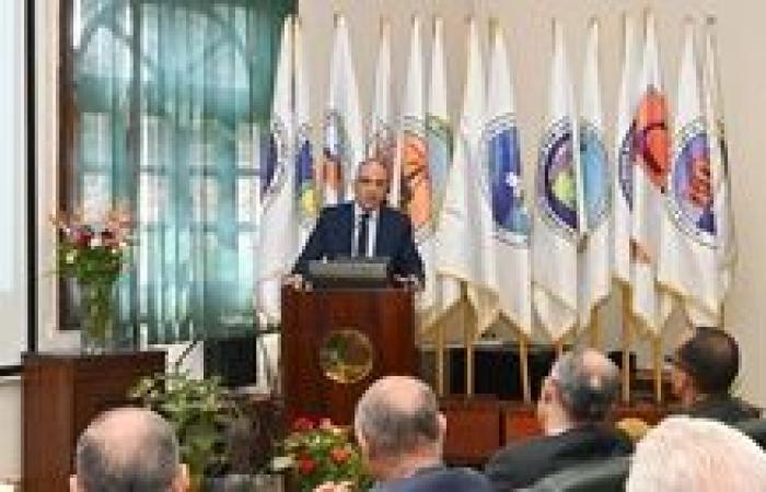 الدكتور سويلم يشهد فعاليات ورشة عمل "الإعداد لتحديث الكود المصرى للرى والصرف
