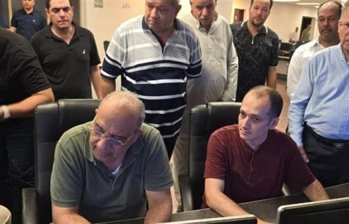 وزير الكهرباء يتفقد محطة كهرباء الشباب المركبة في منطقة القصاصين بالإسماعيلية