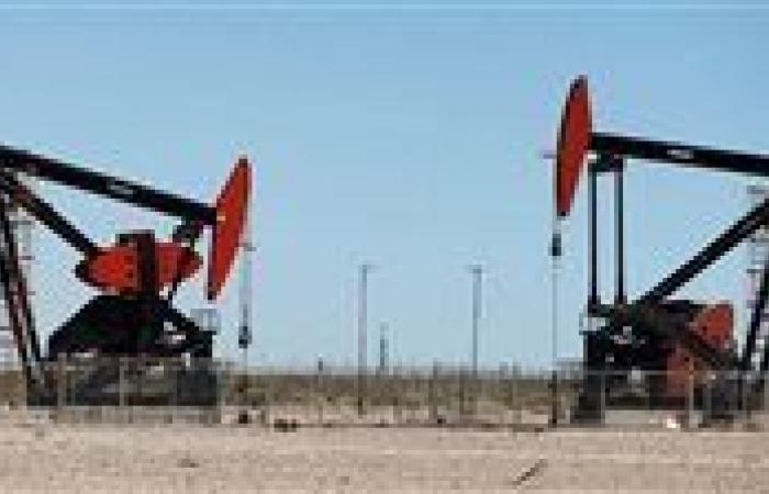 ارتفاع أسعار النفط بفضل توقعات استمرار الطلب ونمو الاقتصاد العالمي