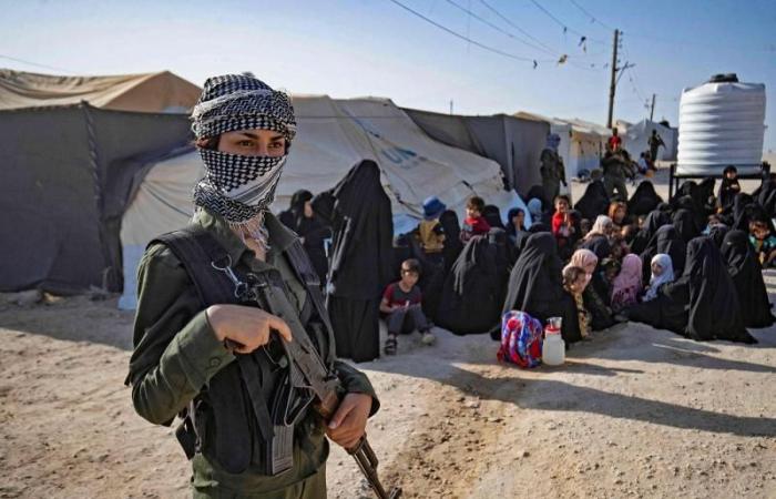 مغاربة في تركيا يدعون أنقرة إلى إنقاذ لاجئين عالقين بسوريا والعراق