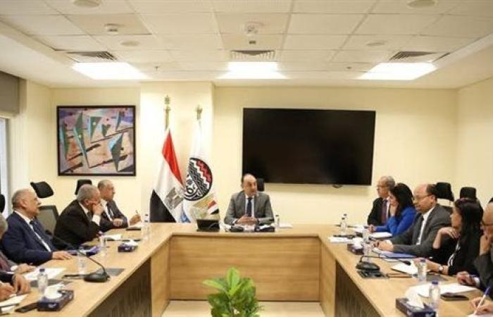 قطاع الأعمال: فتح الباب أمام استثمارات جديدة وشراكات مع القطاع الخاص