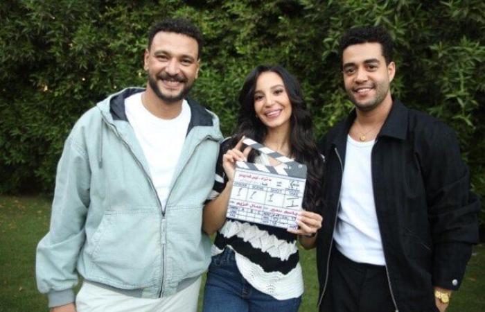 «مسلسل ما تراه ليس كما يبدو».. طرح البوستر الرسمي لحكاية فلاش باك