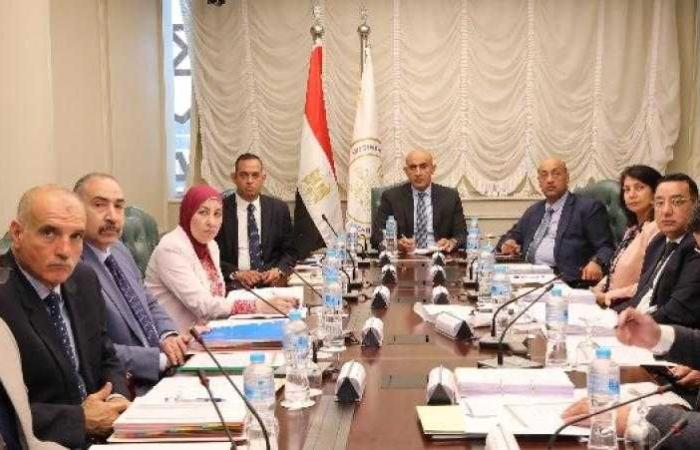 التعليم تحصل على دعم إضافي لسداد جزء من مستحقات معلمي الحصة