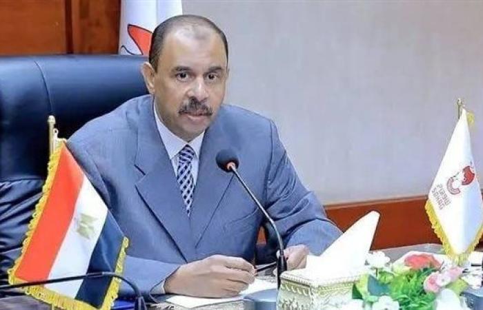 محافظ سوهاج يتابع حادث غرق عدد من الطالبات بالإسكندرية ويوجه بتقديم الدعم الكامل للأسر المتضررة