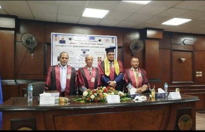 الباحث عطية الديسطي يحصل على الدكتوراه عن «قضايا التفسير في حاشية ملاخسرو» بآداب طنطا