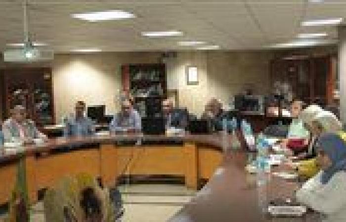 جامعة أسيوط تعقد الاجتماع النهائي للجنة تحكيم جائزة الجودة والتميز 2025