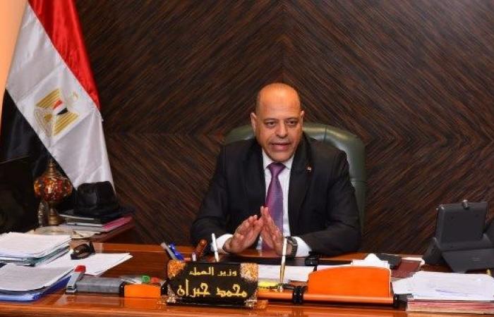 وزير العمل يعتمد آليات جديدة لاعتماد "استقالات العمال" طبقًا لقانون العمل الجديد
