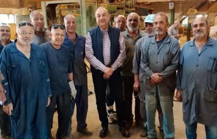 وزير قطاع الأعمال: الصناعة ركيزة أساسية للتنمية.. ...