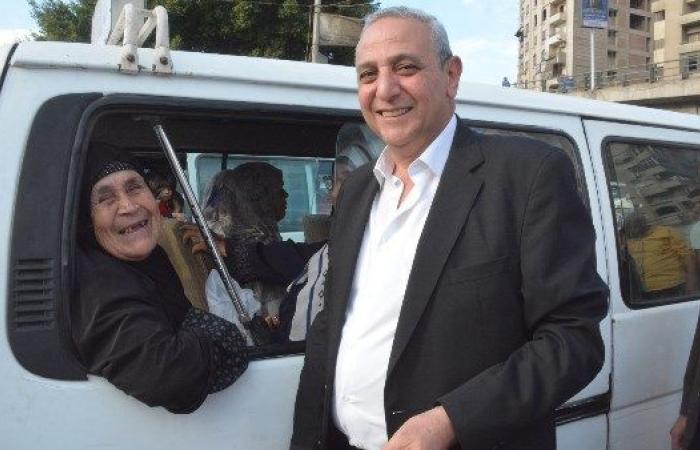 محافظ الغربية يتابع انتظام حركة النقل مع انطلاق الدراسة