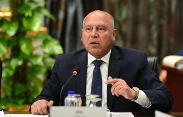 كامل الوزير يبحث ملفات الغاز والأسمدة والصناعة الوطنية